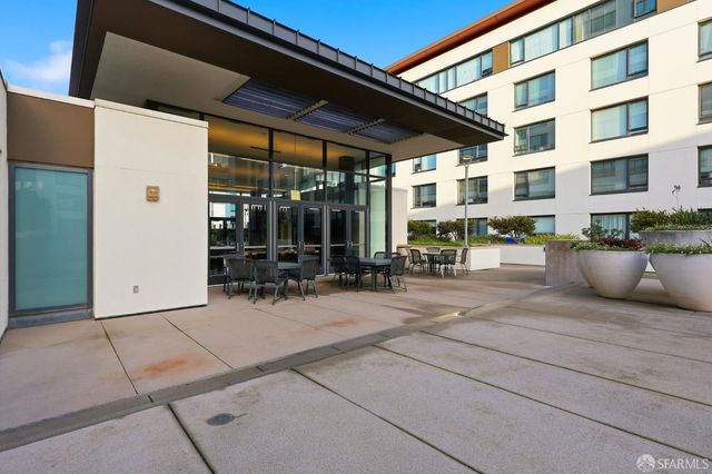 250 King Street 1304, San Francisco, CA 94107