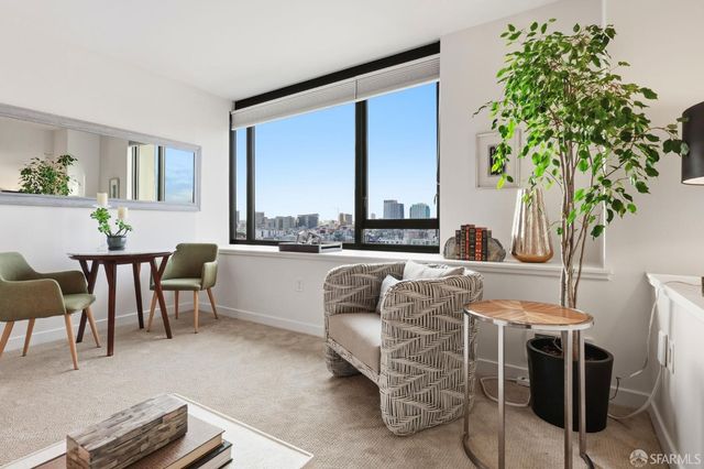 250 King Street 1304, San Francisco, CA 94107