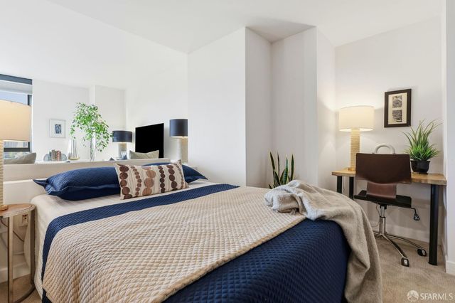 250 King Street 1304, San Francisco, CA 94107