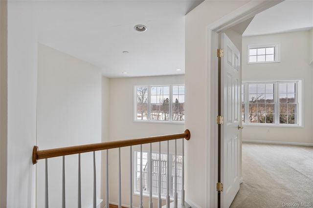 6 Turnberry Court, Monroe, NY 10950