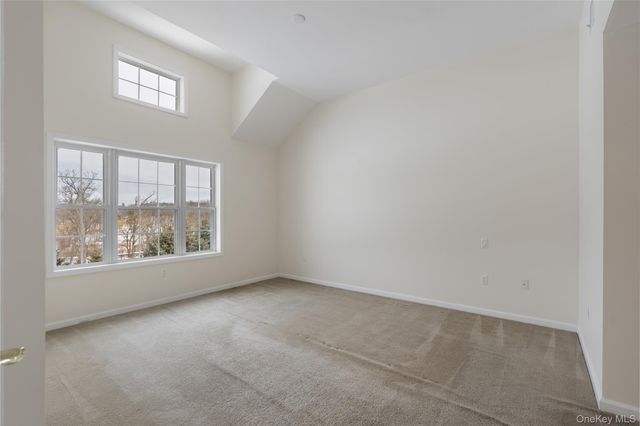 6 Turnberry Court, Monroe, NY 10950