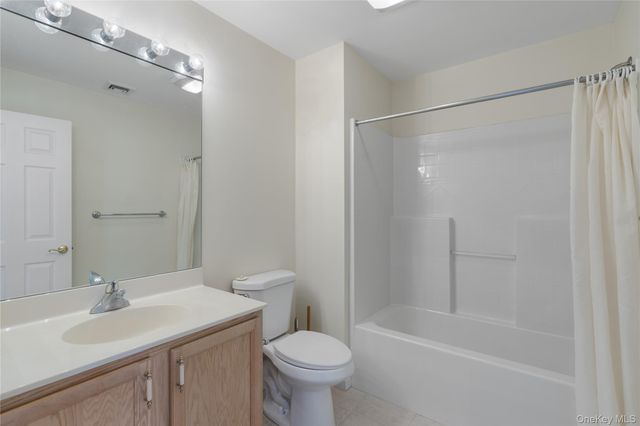 6 Turnberry Court, Monroe, NY 10950