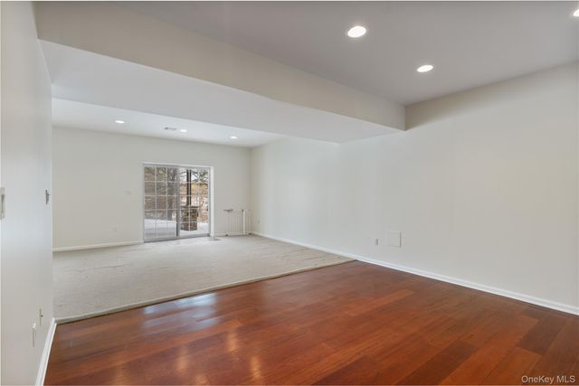 6 Turnberry Court, Monroe, NY 10950