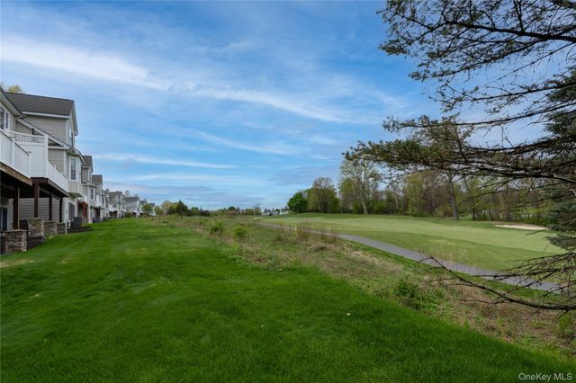 6 Turnberry Court, Monroe, NY 10950