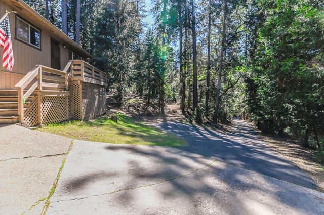 17884 Ruggles Ct, Pioneer, CA 95666