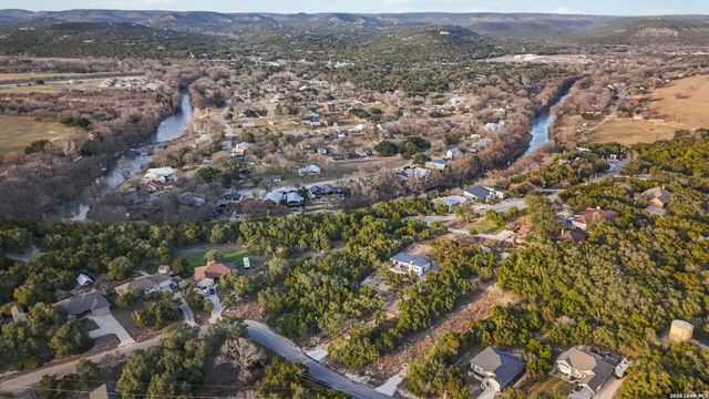 649 Kindersley, Canyon Lake, TX 78133