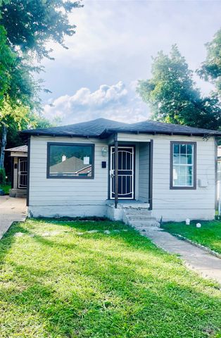 3529 Herrling Street, Dallas, TX 75210