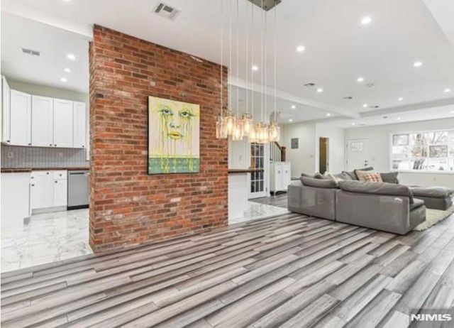 103 Poplar Street, Ridgefield Park, NJ 07660