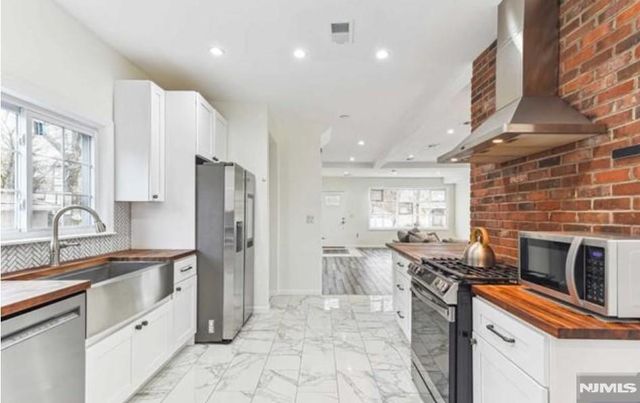 103 Poplar Street, Ridgefield Park, NJ 07660