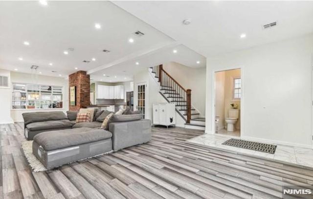 103 Poplar Street, Ridgefield Park, NJ 07660