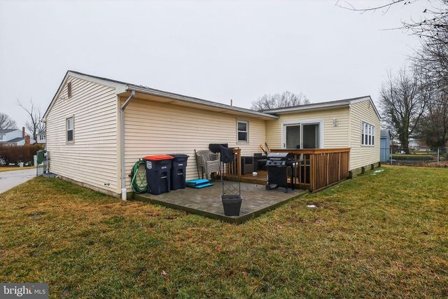 8 CRAIG RD, Bear, DE 19701