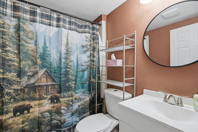 10 Hazelwood Ave 2, Dracut, MA 01826