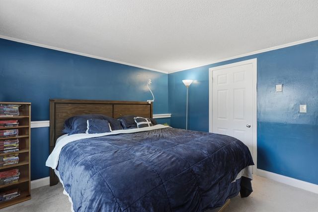 10 Hazelwood Ave 2, Dracut, MA 01826