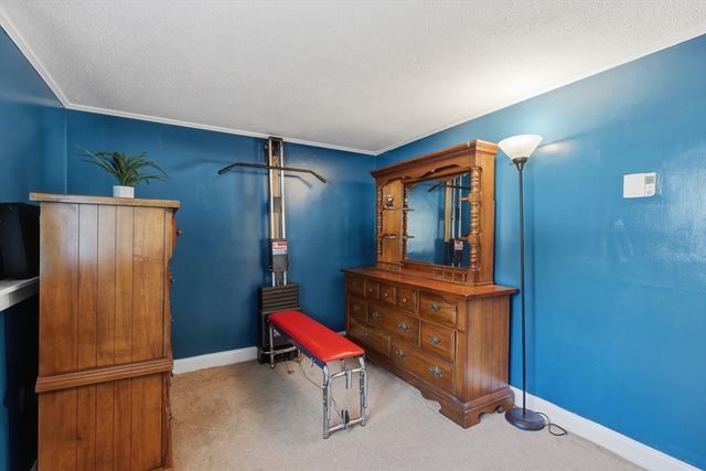 10 Hazelwood Ave 2, Dracut, MA 01826