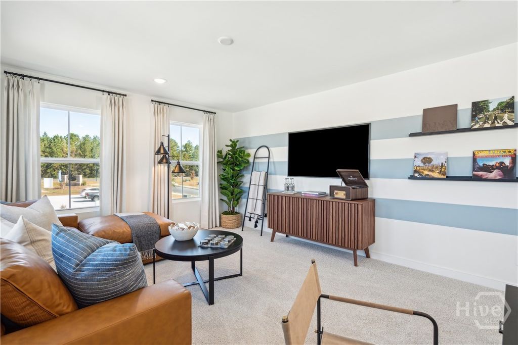 Image 32 of property listing at 185 Mage Street, Savannah, GA 31302
