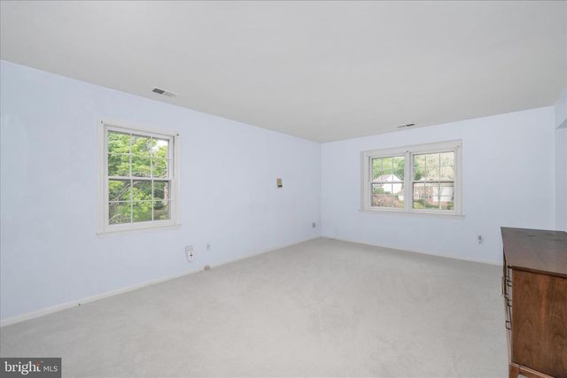 6 MASTENBROOK CT, Montgomery Village, MD 20886