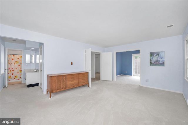 6 MASTENBROOK CT, Montgomery Village, MD 20886
