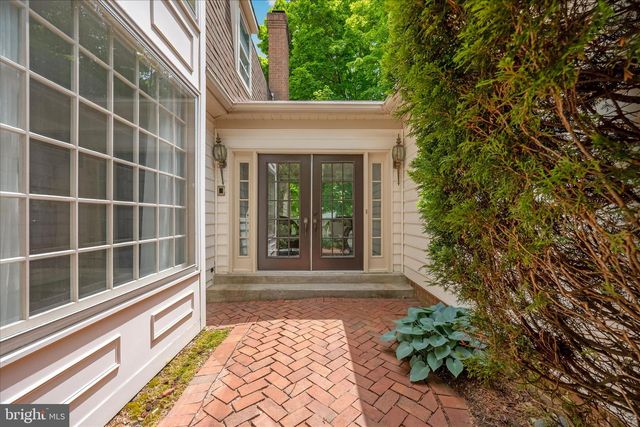 6 MASTENBROOK CT, Montgomery Village, MD 20886