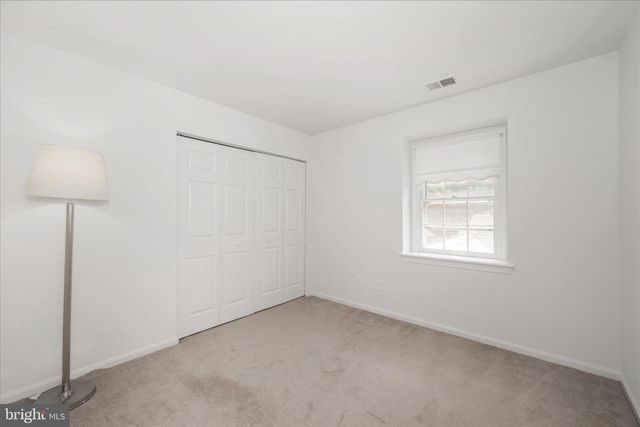 6 MASTENBROOK CT, Montgomery Village, MD 20886
