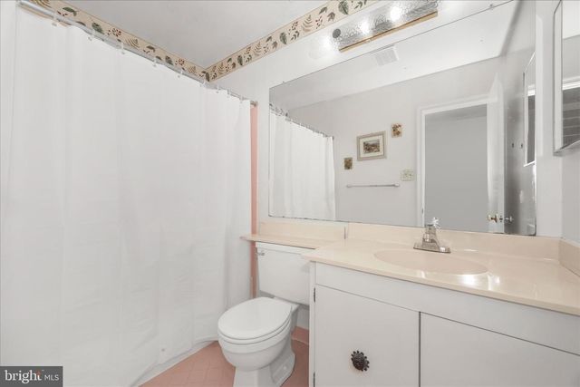 6 MASTENBROOK CT, Montgomery Village, MD 20886