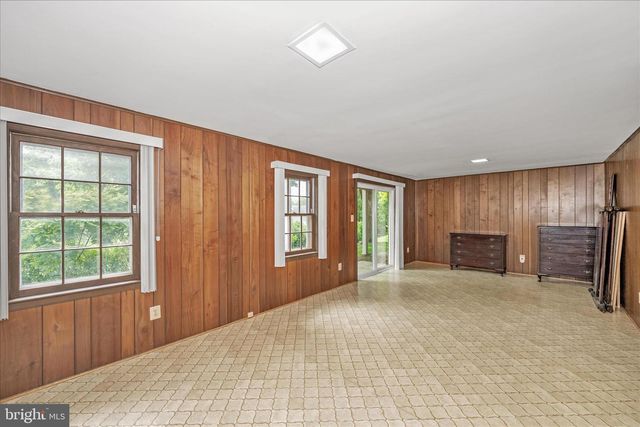6 MASTENBROOK CT, Montgomery Village, MD 20886