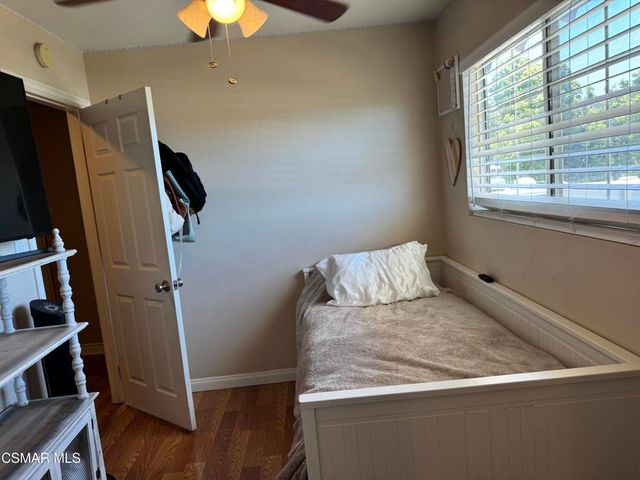 2884 Gardner Street, Simi Valley, CA 93065
