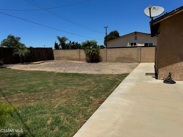 2884 Gardner Street, Simi Valley, CA 93065