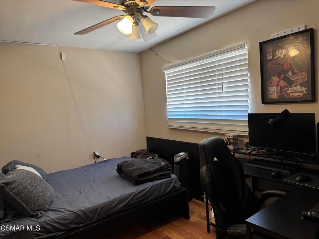 Image 14 of property listing at 2884 Gardner Street, Simi Valley, CA 93065