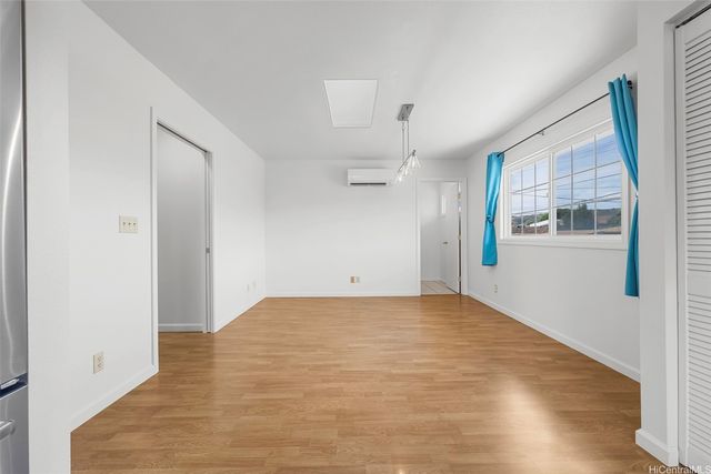 1063 Luawai Street, Honolulu, HI 96816