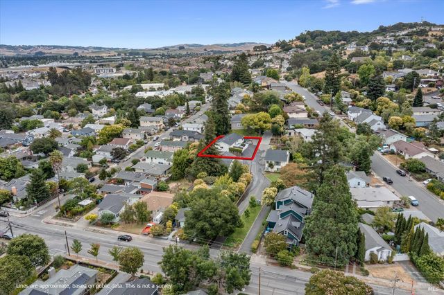 4 George Ter, Petaluma, CA 94952