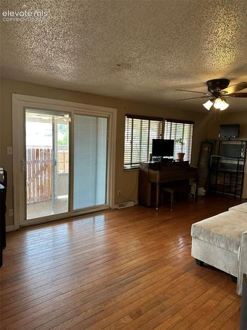6948 Prince Drive, Colorado Springs, CO 80918