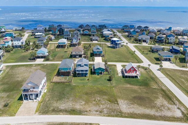 13016 Jean Lafitte Drive, Freeport, TX 77541