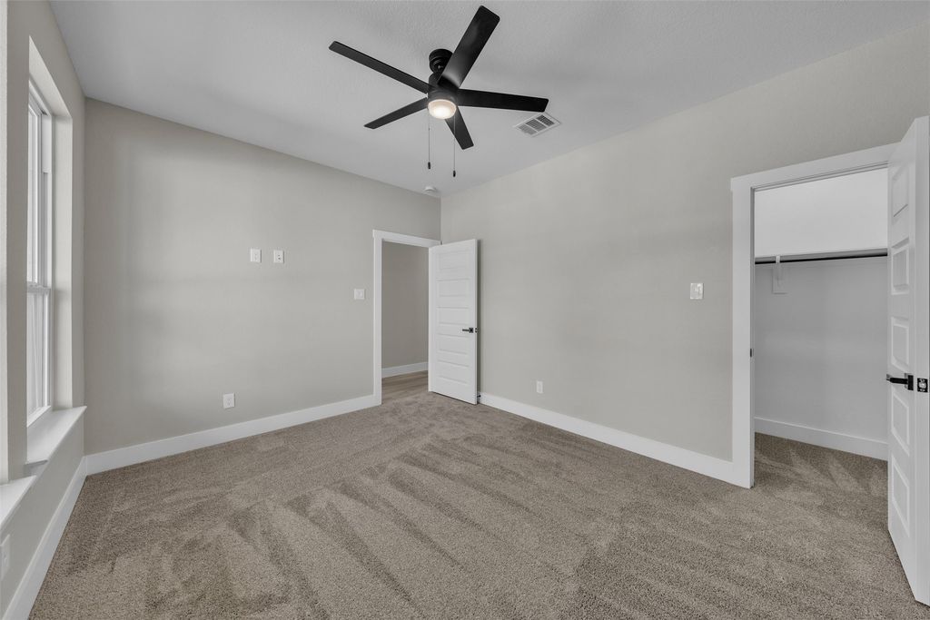 225 Nw 16th Street, Grand Prairie, TX 75050 — photo 4