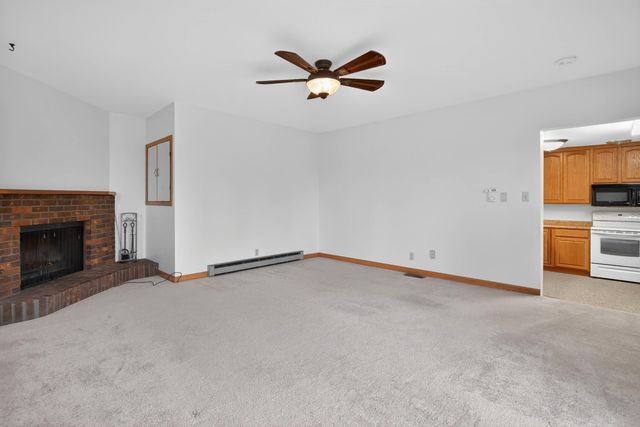4317 Hillside Drive, Cedar Falls, IA 50613