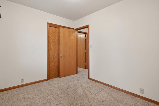 4317 Hillside Drive, Cedar Falls, IA 50613