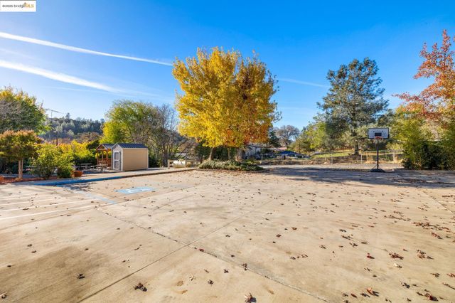 5033 Main Street, Coulterville, CA 95311