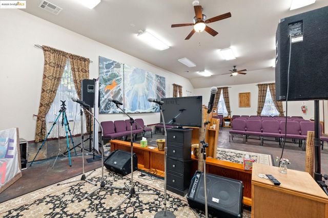 5033 Main Street, Coulterville, CA 95311