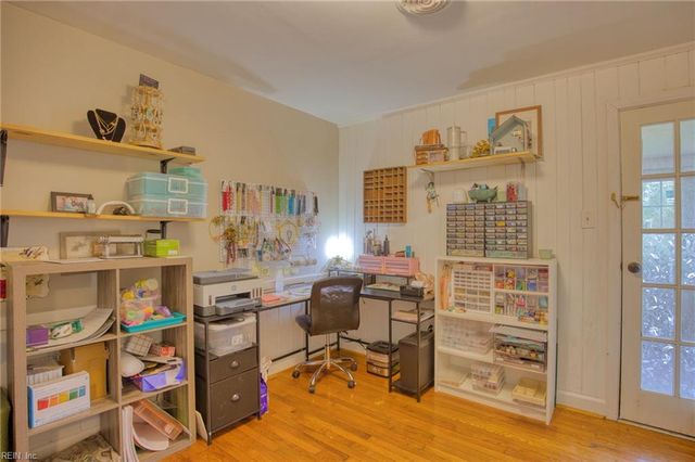 106 Lynn DR, Portsmouth, VA 23707