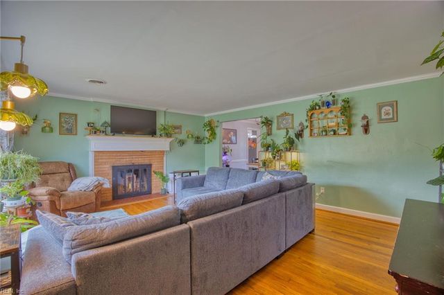 106 Lynn DR, Portsmouth, VA 23707