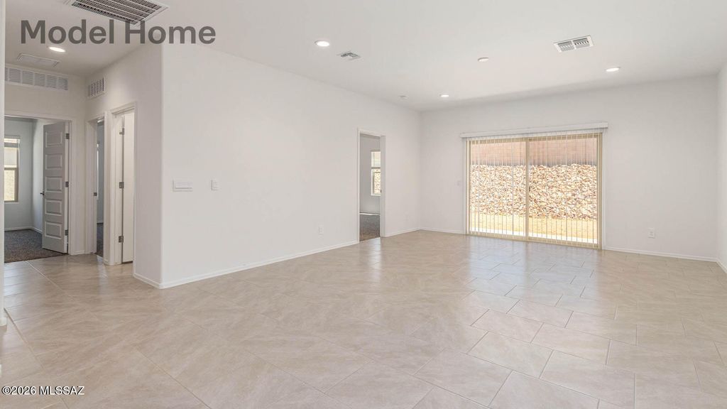 1091 S Nisbet Place, Vail, AZ 85641