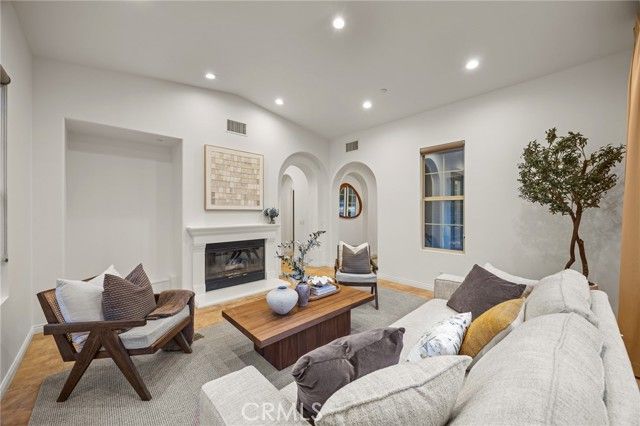 20 Talmont, Newport Coast, CA 92657