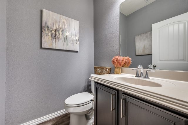 1701 Ridge Creek Lane, Aubrey, TX 76227