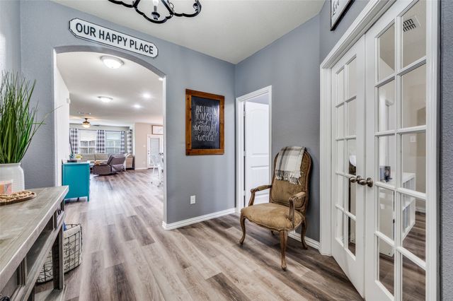 1701 Ridge Creek Lane, Aubrey, TX 76227