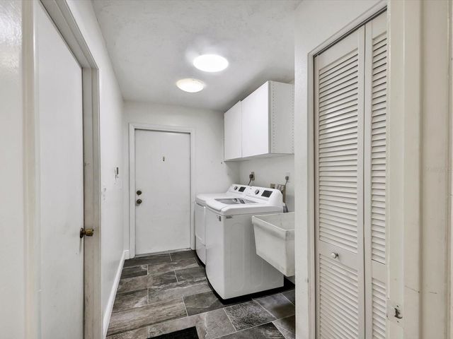3927 DESOTO ROAD, Sarasota, FL 34235