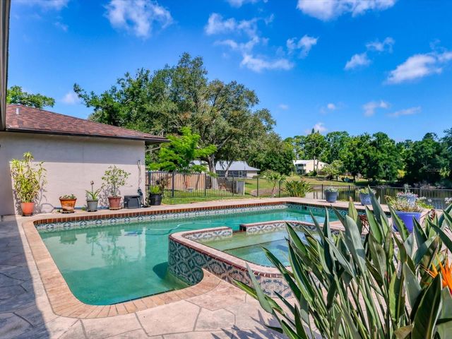 3927 DESOTO ROAD, Sarasota, FL 34235