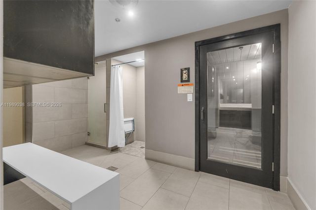 185 SE 14th Ter 1611, Miami, FL 33131