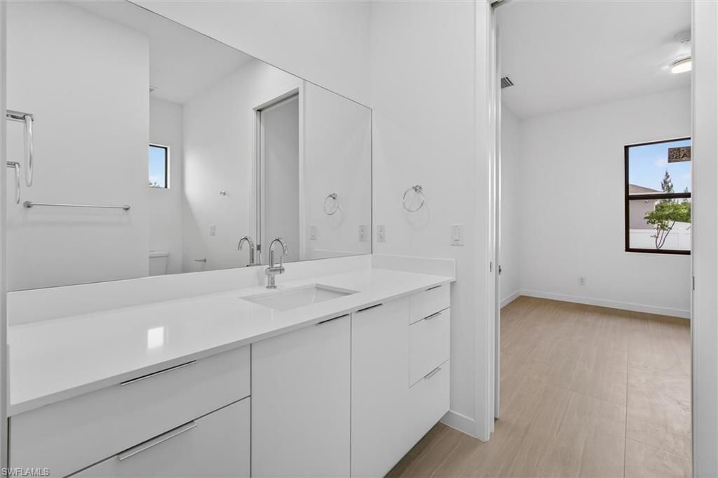 Image 20 of property listing at 2441 NW 8th TER, Cape Coral, FL 33993