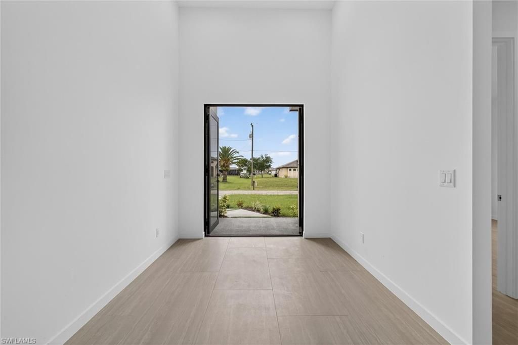 Image 7 of property listing at 2441 NW 8th TER, Cape Coral, FL 33993