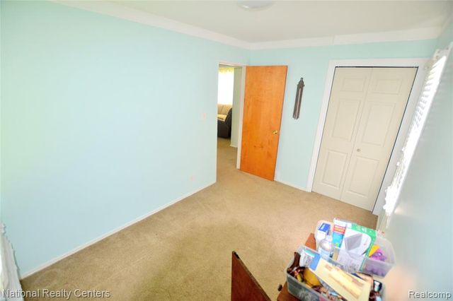 30159 Palmer Boulevard, Madison Heights, MI 48071