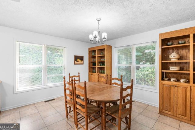 810 Hog Creek Road, Hiawassee, GA 30546